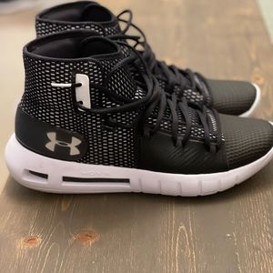 Under Armour Mens HOVR Havoc Basketball Shoes